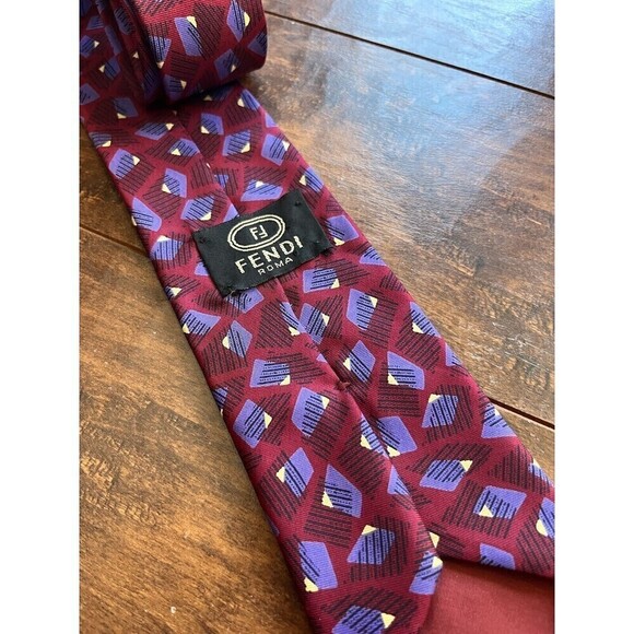 Fendi 100% Silk Pattern Dress Tie Made In Italy - Picture 2 of 4